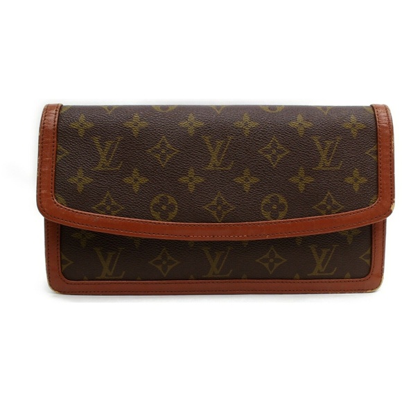 Louis Vuitton Handbags - Authentic Louis Vuitton Clutch Dame PM vintage
